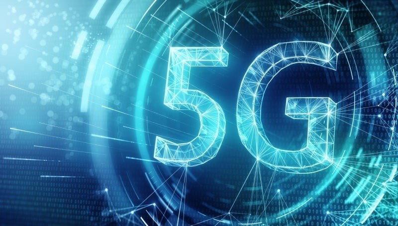 我国 5G 基站超 139.6 万个，5G 手机终端连接数达 4.97 亿户